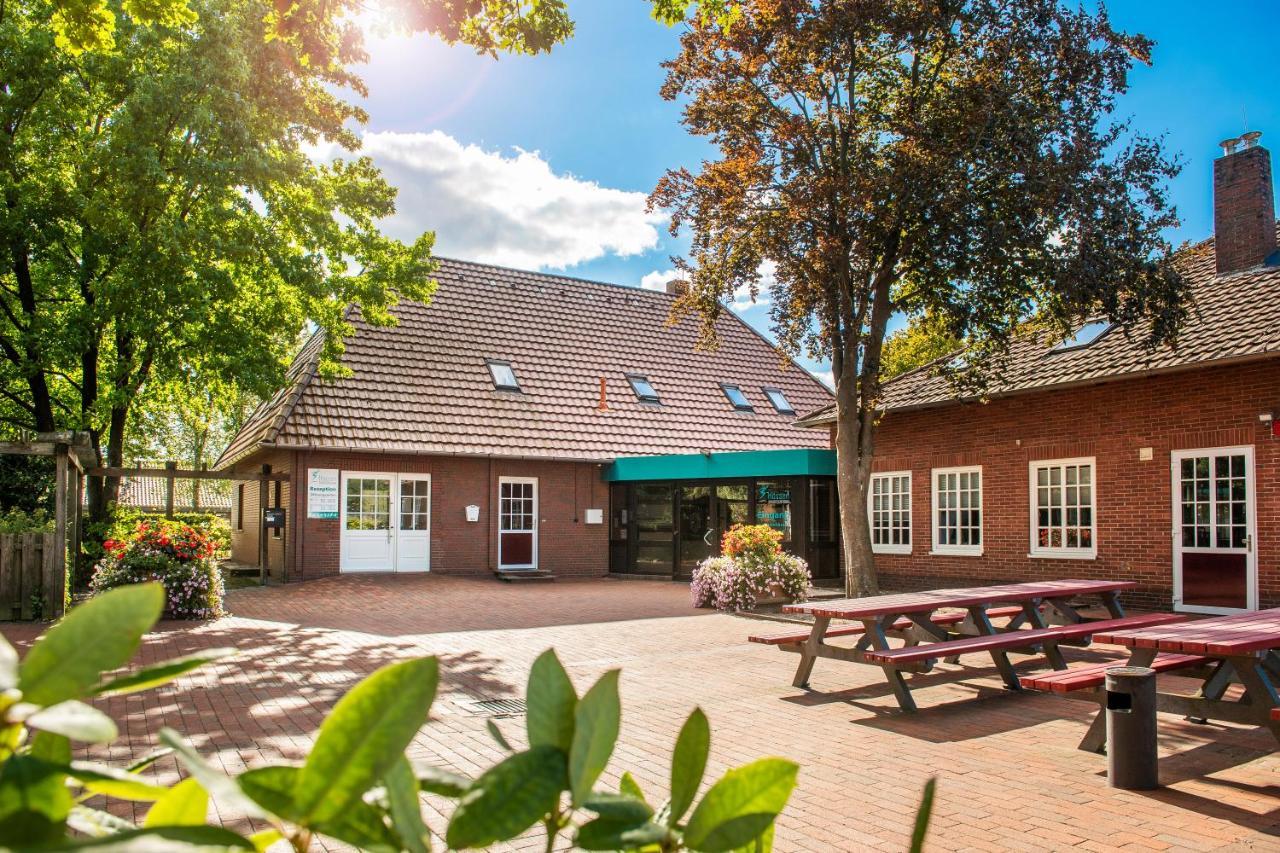 Hoessensportzentrum Westerstede Esterno foto